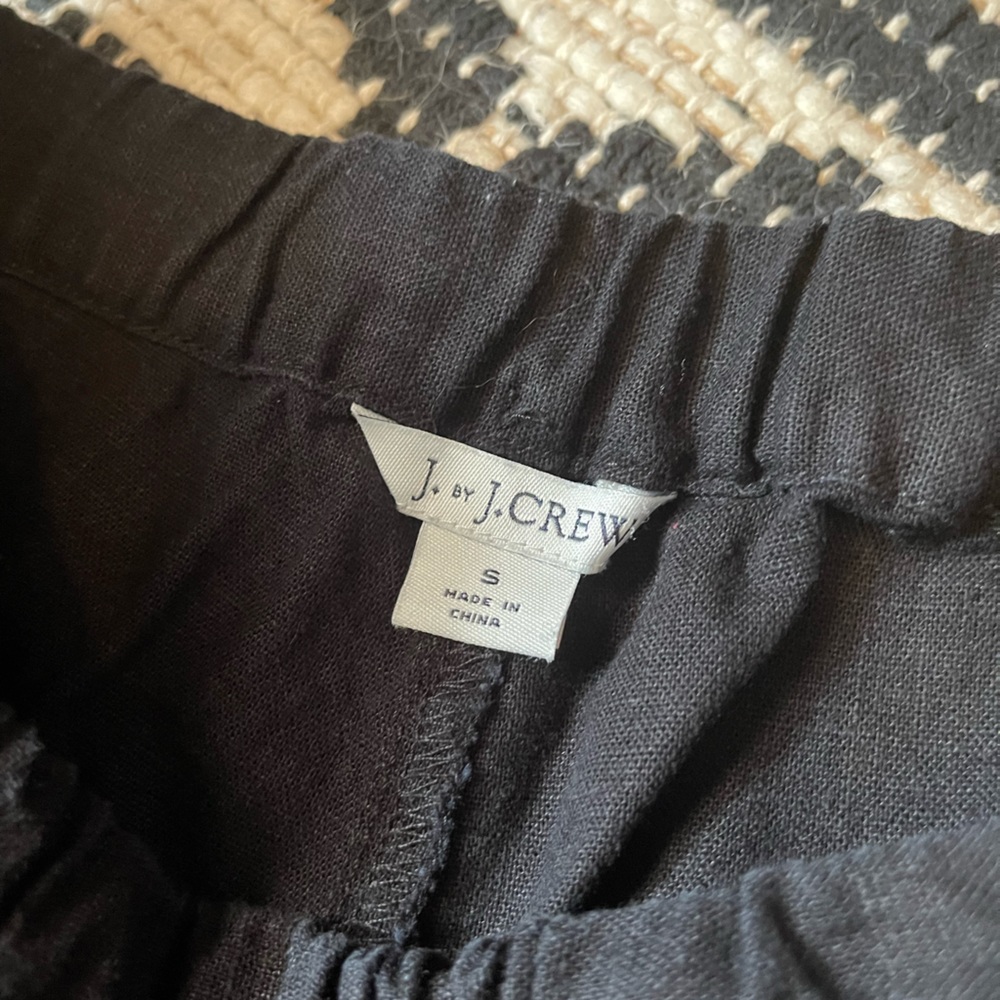 Bundle - 2 pairs J. Crew Pull-on Linen Shorts - Picture 9 of 10